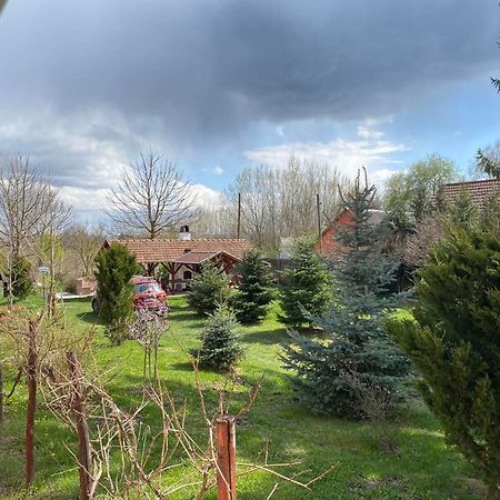 Álmosdi Tópart Vendégház Exterior foto